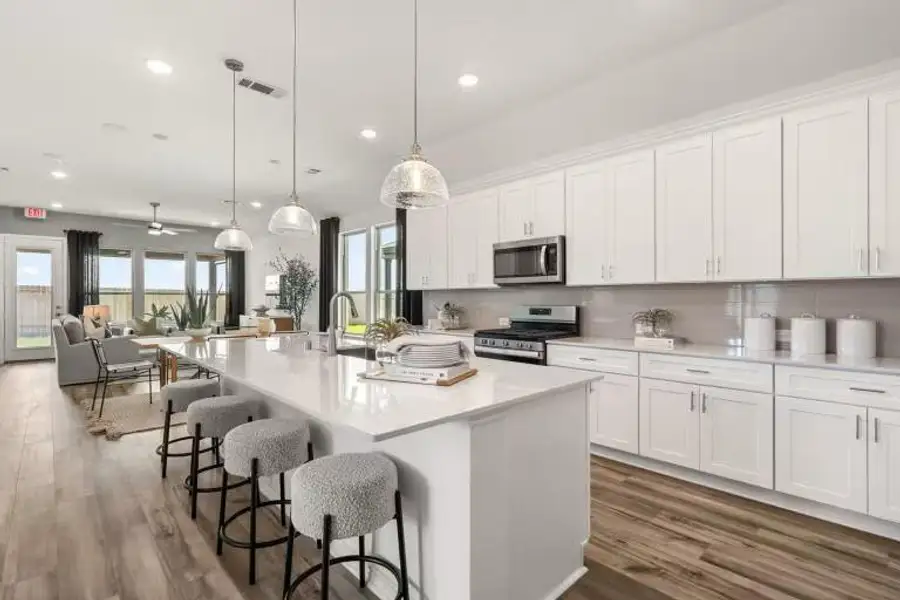 MODEL HOME images may NOT be consistent with the finished product.