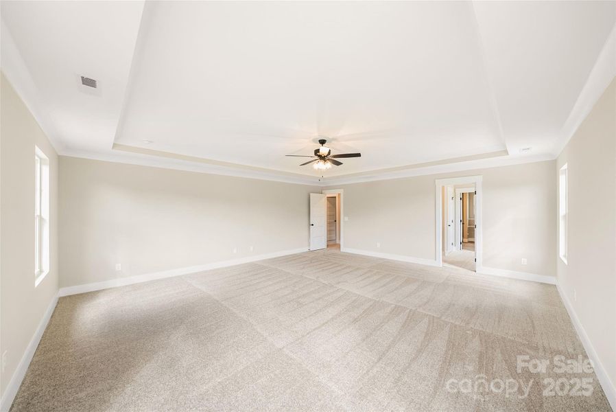 Spacious, unfurnished interior of a new home in , Monroe (Image 12).