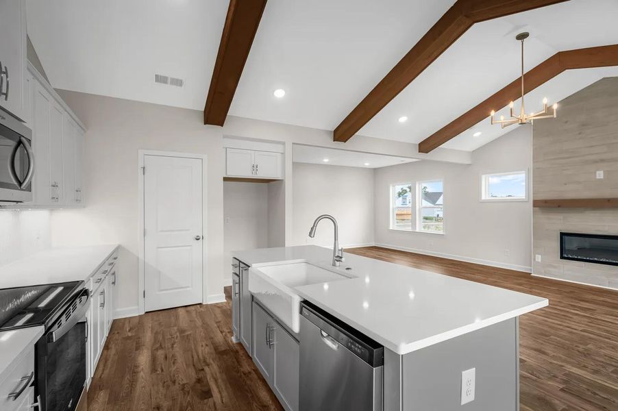 The Courtland C Kitchen