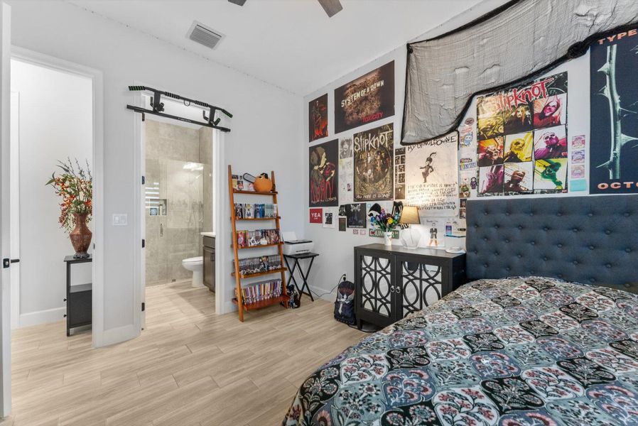 Furnished interior view inside a new home in , Westlake (Image 17).