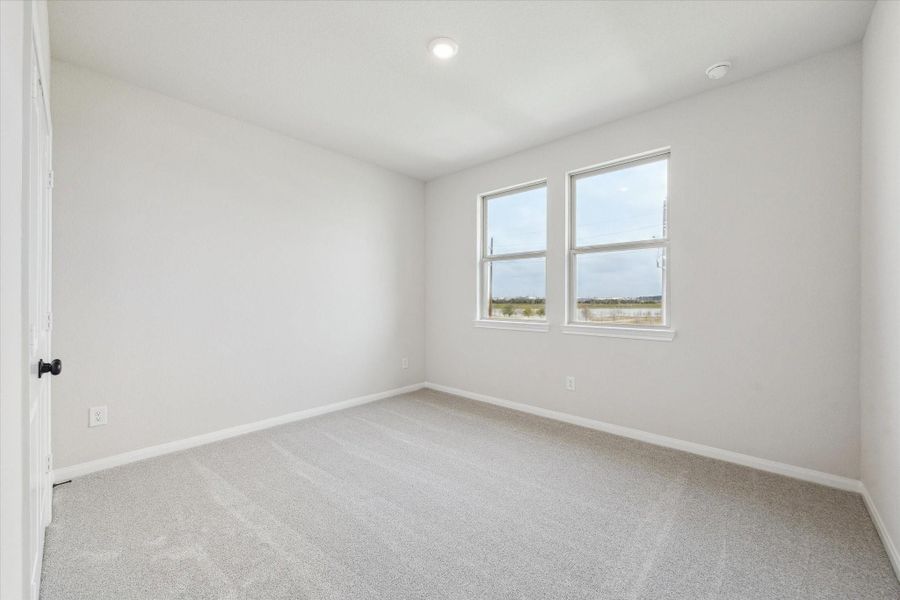 Spacious, unfurnished interior of a new home in Elyson, Katy (Image 30).