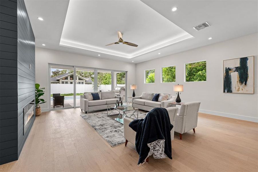 Furnished interior view inside a new home in , Orlando (Image 15).