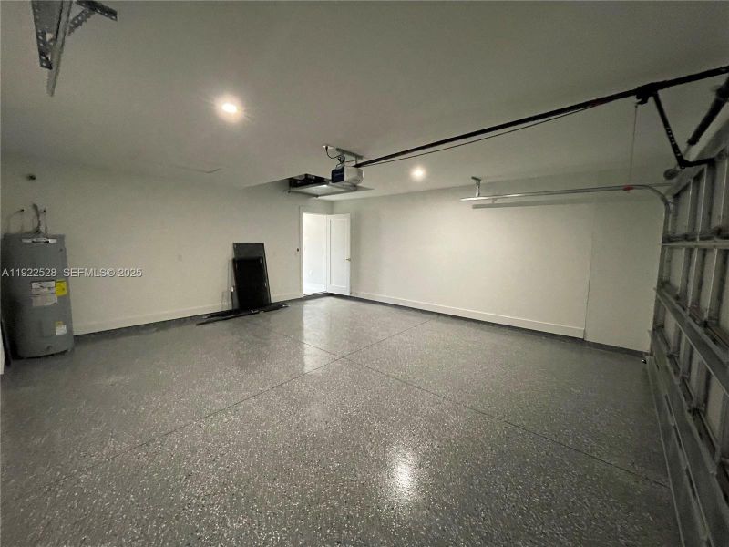 Spacious, unfurnished interior of a new home in , Lehigh Acres (Image 48). Spacious, unfurnished interior of a new home in , Lehigh Acres (Image 48).