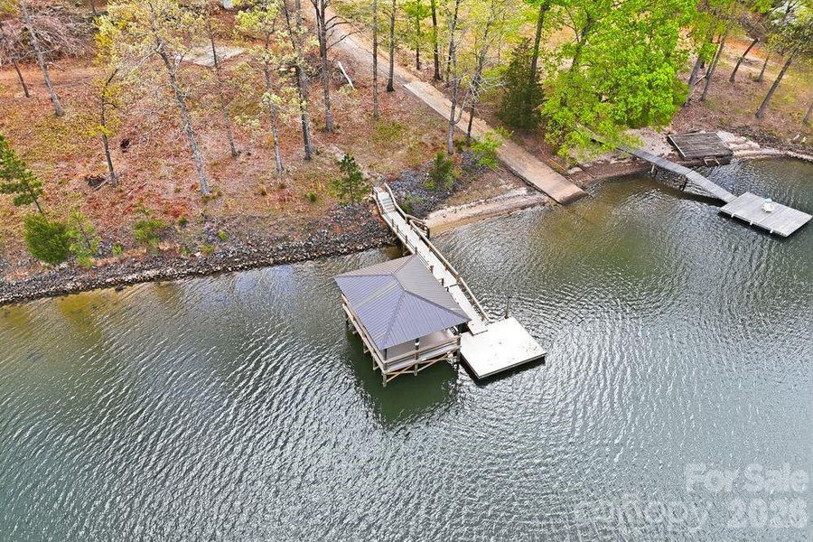 The Coves on Lake Wylie Community