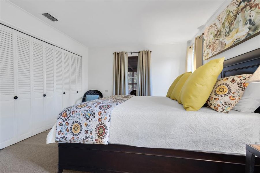 Furnished interior view inside a new home in , Mineola (Image 19).