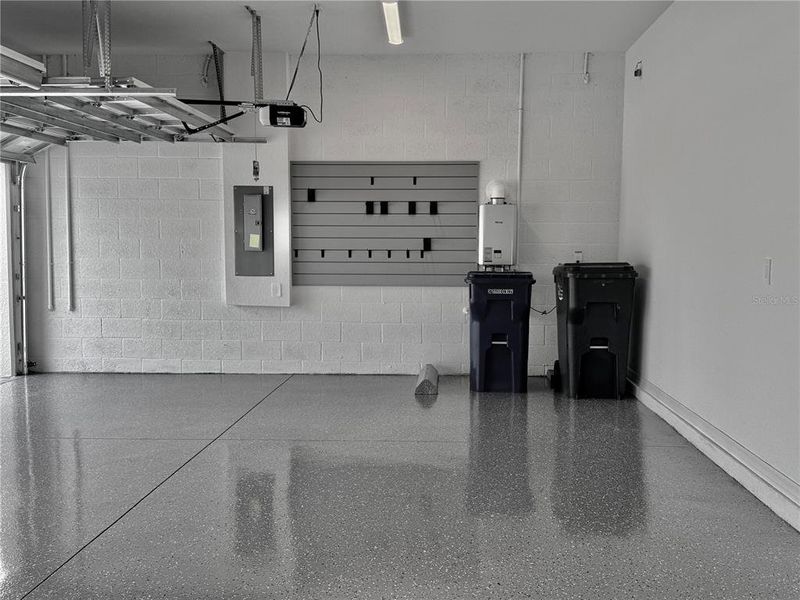 Spacious, unfurnished interior of a new home in Calusa Country Club, Lakewood Ranch (Image 15). Spacious, unfurnished interior of a new home in Calusa Country Club, Lakewood Ranch (Image 15).