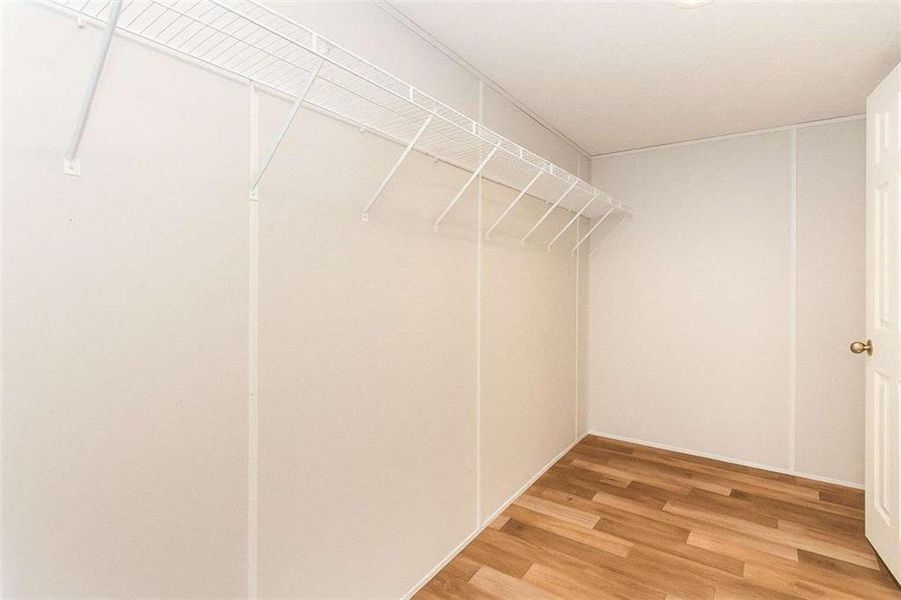 Spacious, unfurnished interior of a new home in , Ellijay (Image 47).