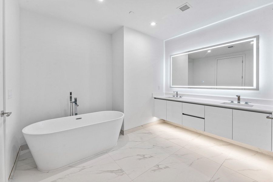 Primary Bath Soaking Tub