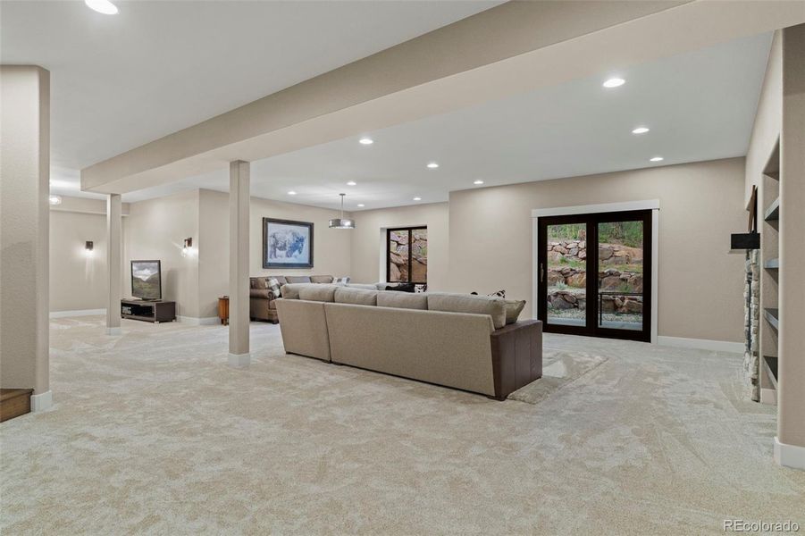 Furnished interior view inside a new home in , Larkspur (Image 25).