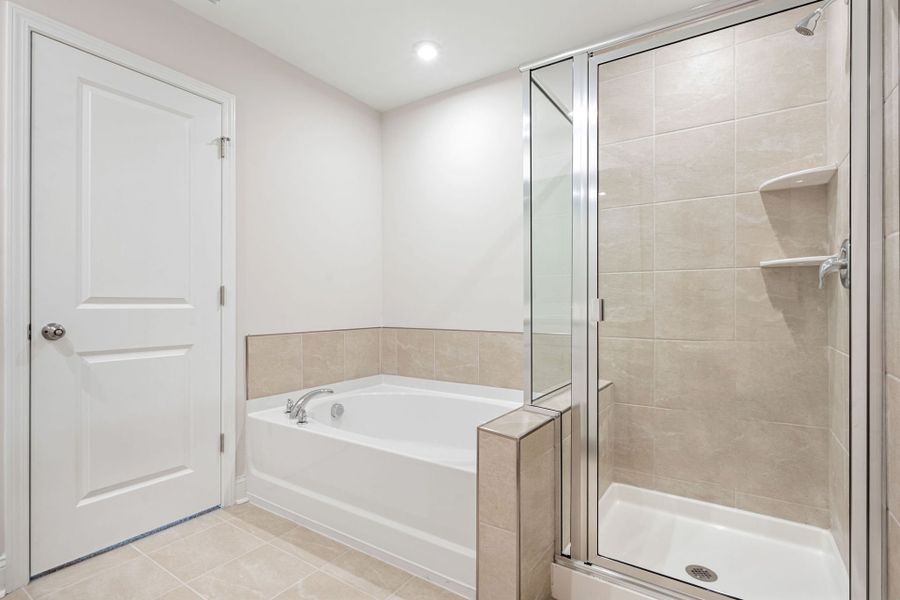 Owner's Suite Bathroom