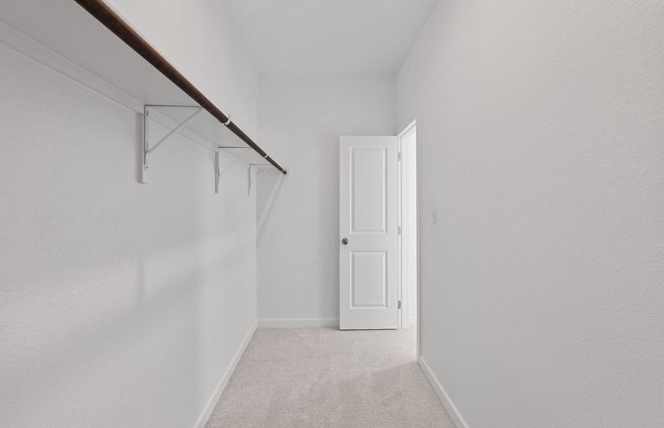 Spacious, unfurnished interior of a new home in Alto, San Marcos (Image 22).