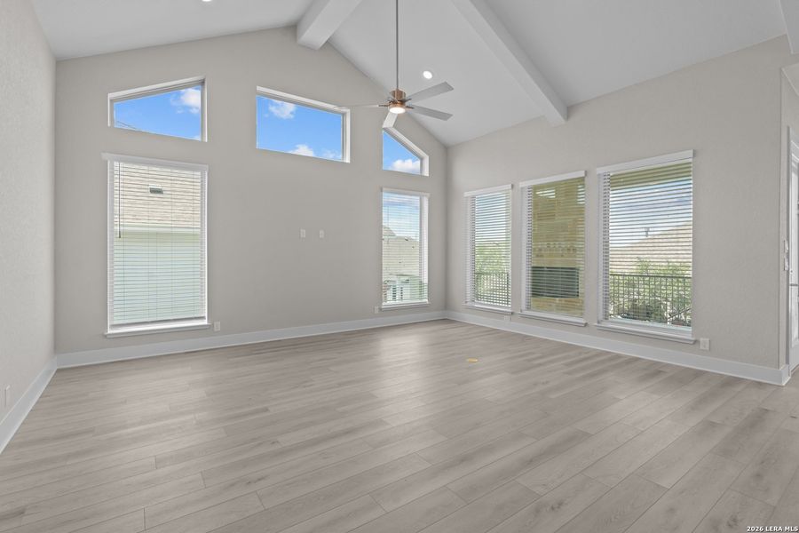 Spacious, unfurnished interior of a new home in , Boerne (Image 30).