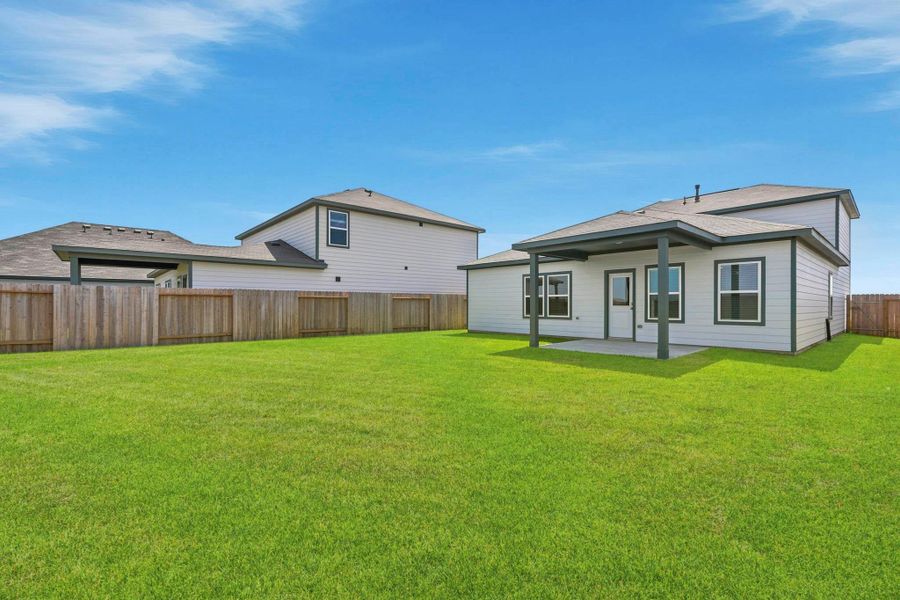 Exterior details and patio area of a home in Mirabella, Brookshire (Image 4).