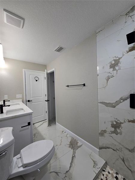 Furnished interior view inside a new home in , Ocala (Image 5).
