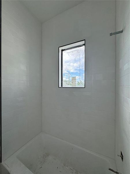 Image 38 of a home in .