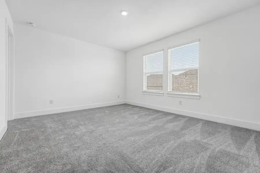 Spacious, unfurnished interior of a new home in Parkside on the River, Georgetown (Image 19). Spacious, unfurnished interior of a new home in Parkside on the River, Georgetown (Image 19).