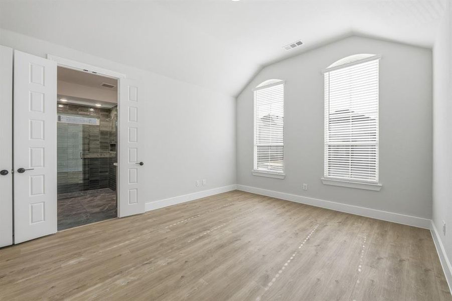 Spacious, unfurnished interior of a new home in Pecan Square: 40ft. lots, Northlake (Image 21).