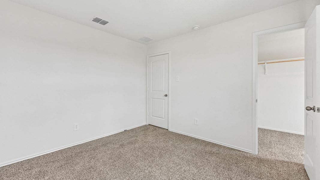 Spacious, unfurnished interior of a new home in Watermill, Uhland (Image 40). Spacious, unfurnished interior of a new home in Watermill, Uhland (Image 40).