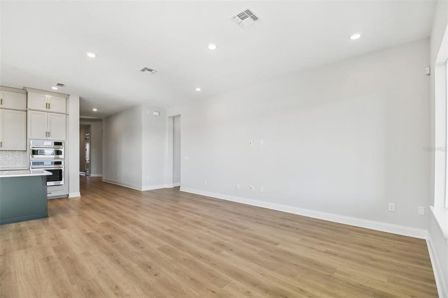 Spacious, unfurnished interior of a new home in Laureate Park at Lake Nona - Park Series, Orlando (Image 26).