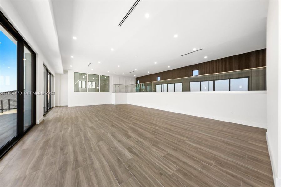 Spacious, unfurnished interior of a new home in , Marathon (Image 102). Spacious, unfurnished interior of a new home in , Marathon (Image 102).