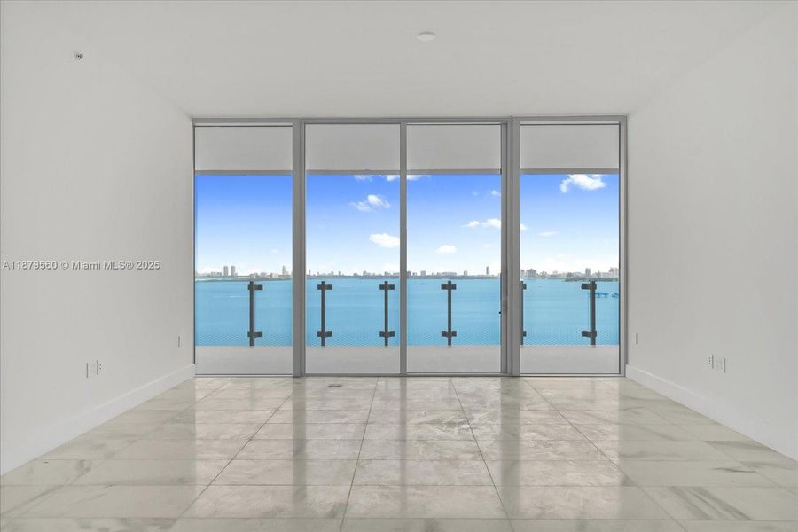 Spacious, unfurnished interior of a new home in , Miami (Image 13).