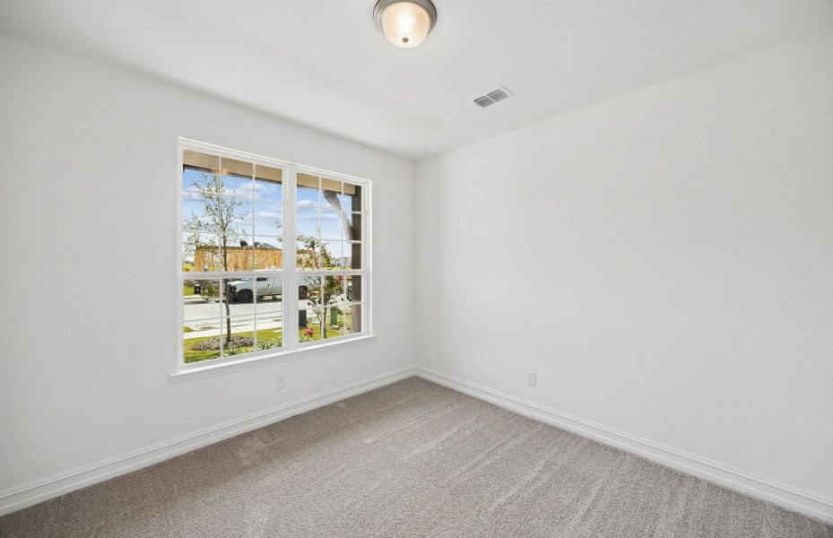 Spacious, unfurnished interior of a new home in Whitewing Trails, Princeton (Image 19). Spacious, unfurnished interior of a new home in Whitewing Trails, Princeton (Image 19).