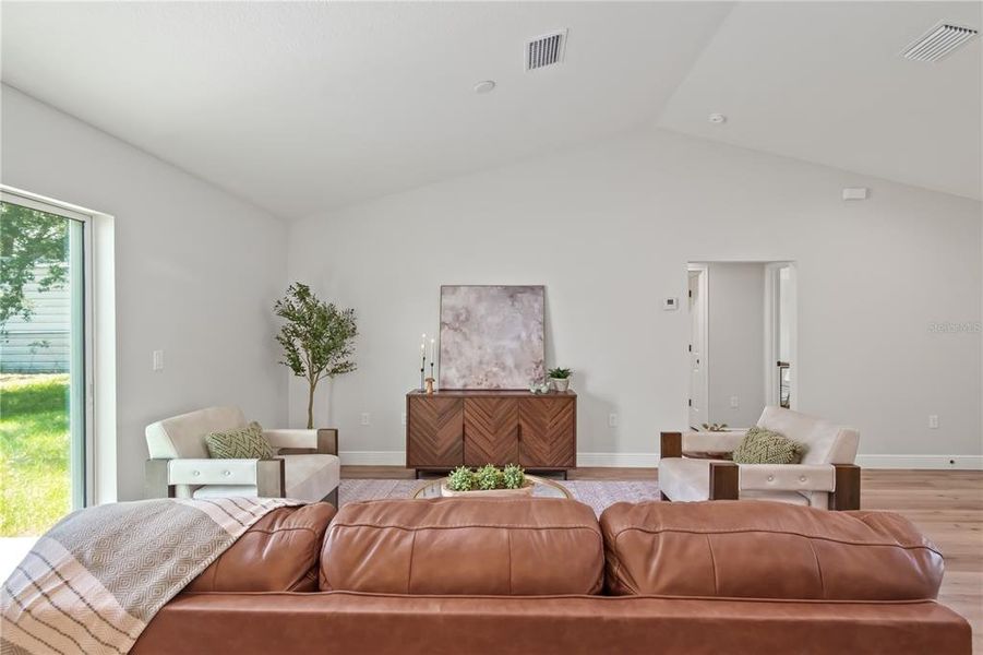 Furnished interior view inside a new home in , Dunnellon (Image 18).