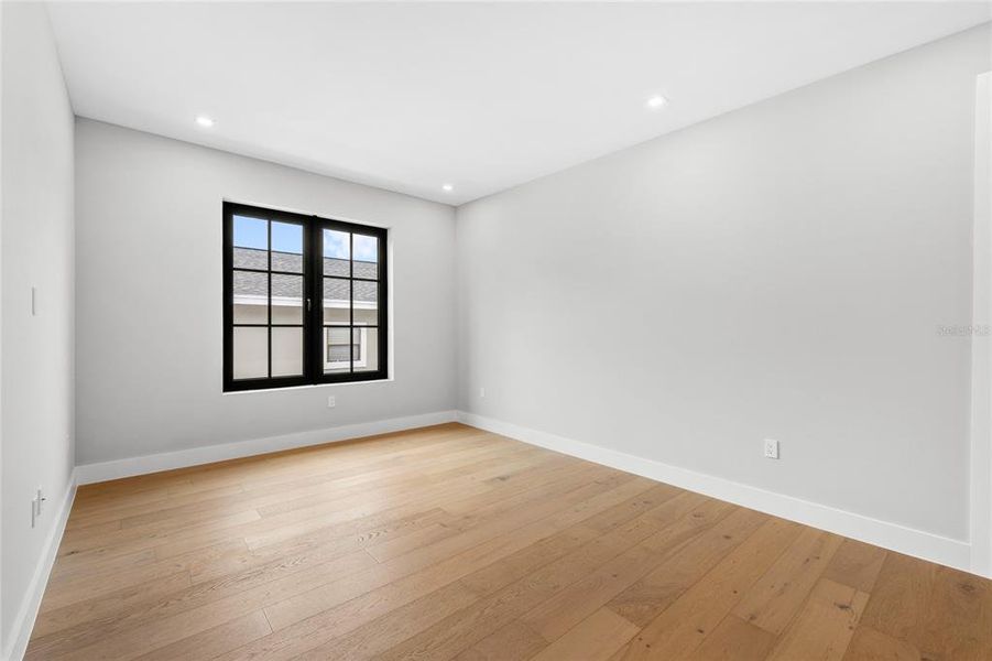 Spacious, unfurnished interior of a new home in , Orlando (Image 50). Spacious, unfurnished interior of a new home in , Orlando (Image 50).