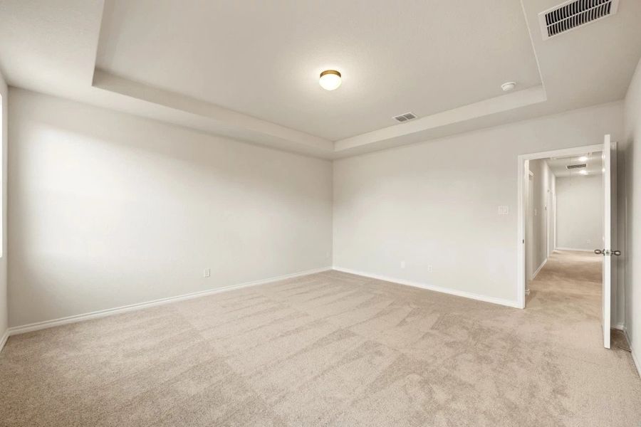 Spacious, unfurnished interior of a new home in The Cottages at Lariat, Liberty Hill (Image 42).