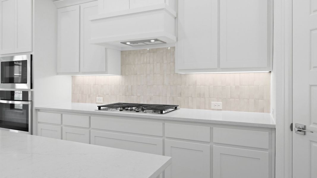 Image 31 of a home in Eliana.