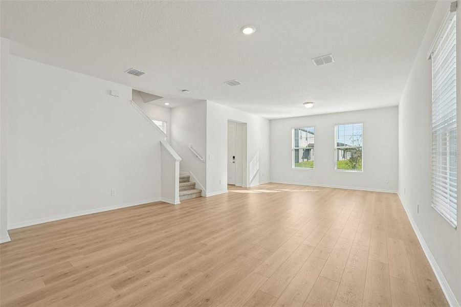 Spacious, unfurnished interior of a new home in The Meadow at Crossprairie Bungalows, St. Cloud (Image 24).