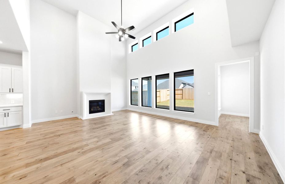 Spacious, unfurnished interior of a new home in The Highlands 55′, Porter (Image 19).