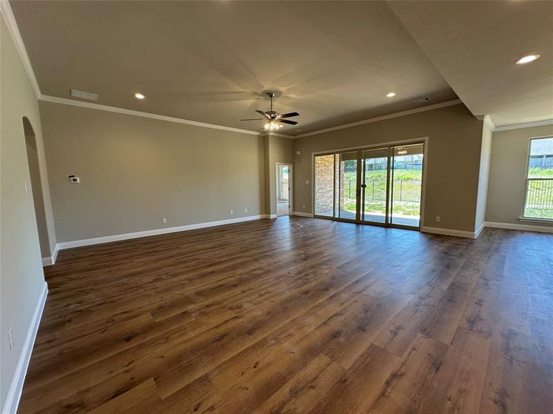 Spacious, unfurnished interior of a new home in , Cleburne (Image 17). Spacious, unfurnished interior of a new home in , Cleburne (Image 17).