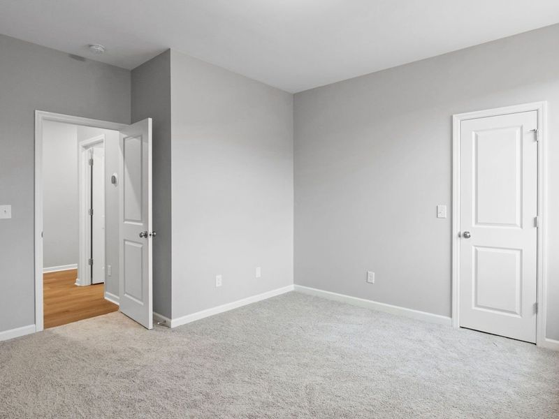Representative unfurnished interior of a home built from the The Luna by Davidson Homes LLC in Ivy Glen, Perry (Image 13).