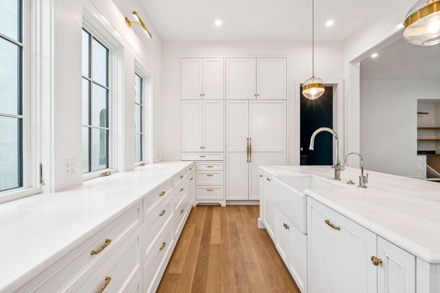 Furnished interior view inside a new home in , Charleston (Image 15).