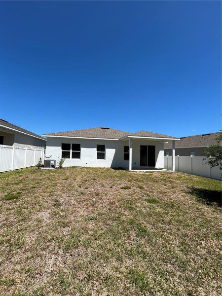 Exterior details and patio area of a home in Brooks Landing, Titusville (Image 3).