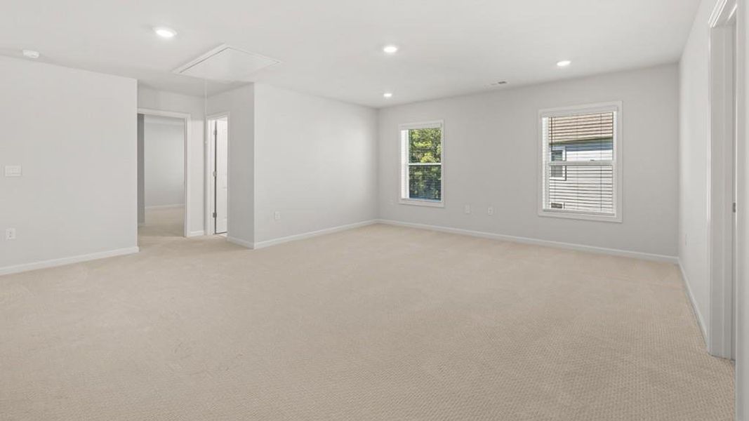 Spacious, unfurnished interior of a new home in Hamptons at Riverwood East, Dallas (Image 26). Spacious, unfurnished interior of a new home in Hamptons at Riverwood East, Dallas (Image 26).