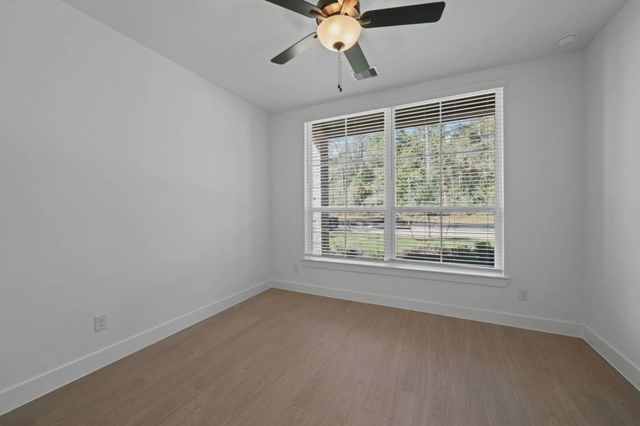 Spacious, unfurnished interior of a new home in The Woodlands Hills, Willis (Image 19).