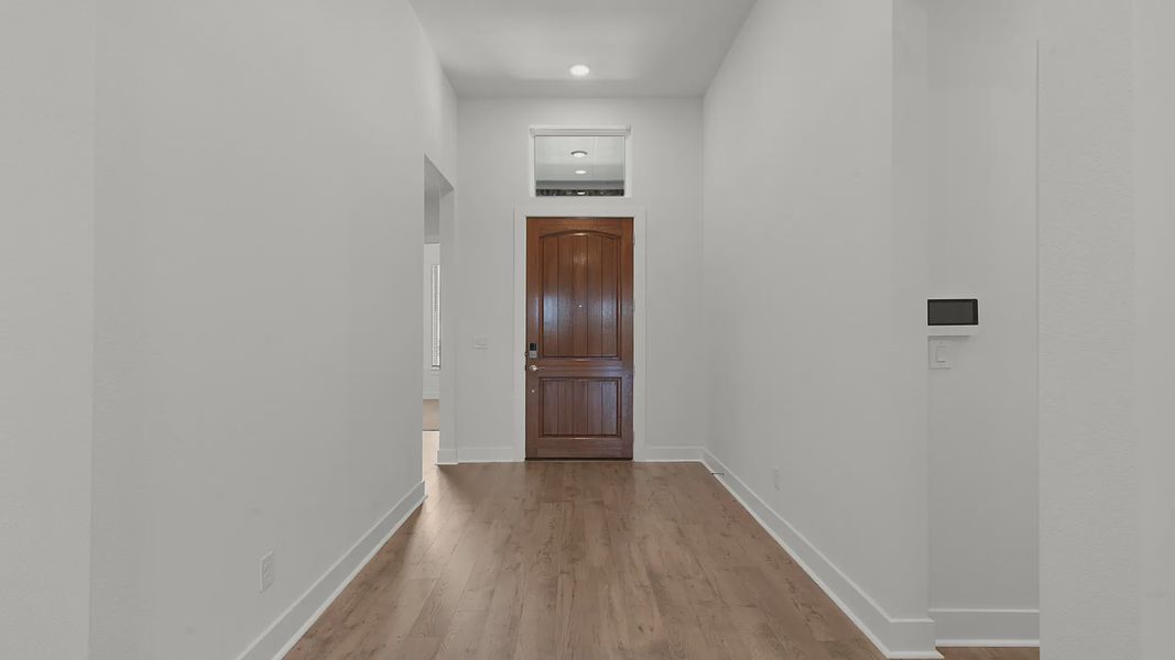 Spacious, unfurnished interior of a new home in Broken Oak, Georgetown (Image 12). Spacious, unfurnished interior of a new home in Broken Oak, Georgetown (Image 12).