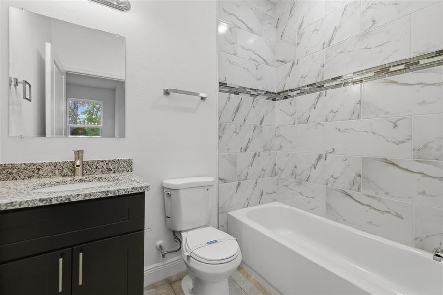 Furnished interior view inside a new home in , Ocala (Image 8).