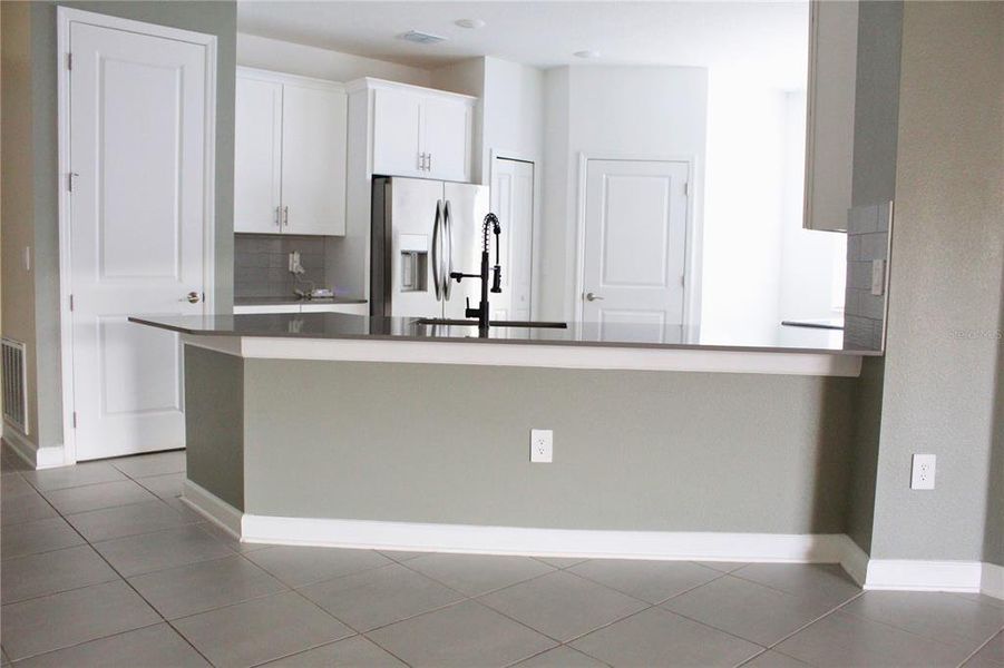 Furnished interior view inside a new home in , Davenport (Image 5).