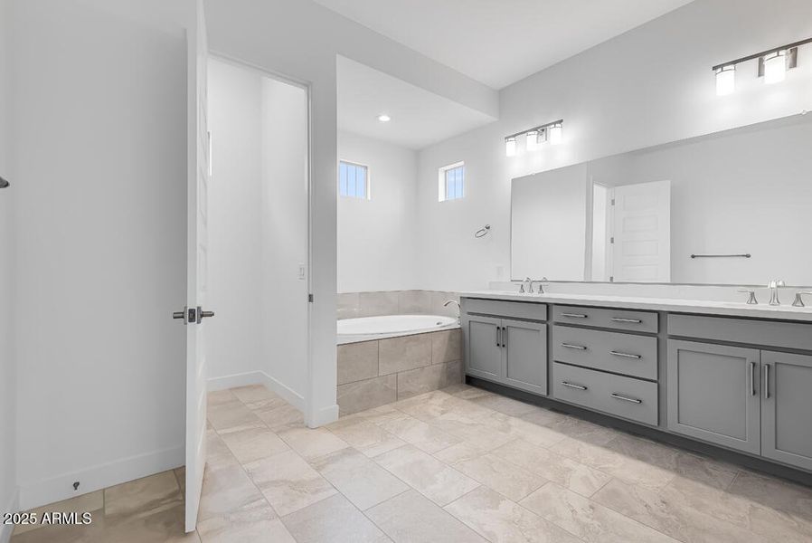 hj-az-phoenix-stonehaven-voyage-breckenr