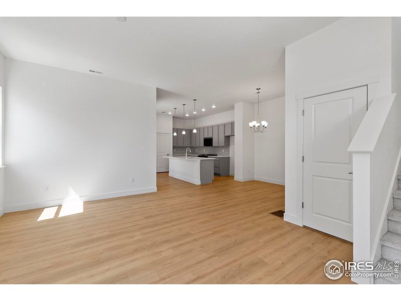 Spacious, unfurnished interior of a new home in Trailside on Harmony, Timnath (Image 17).