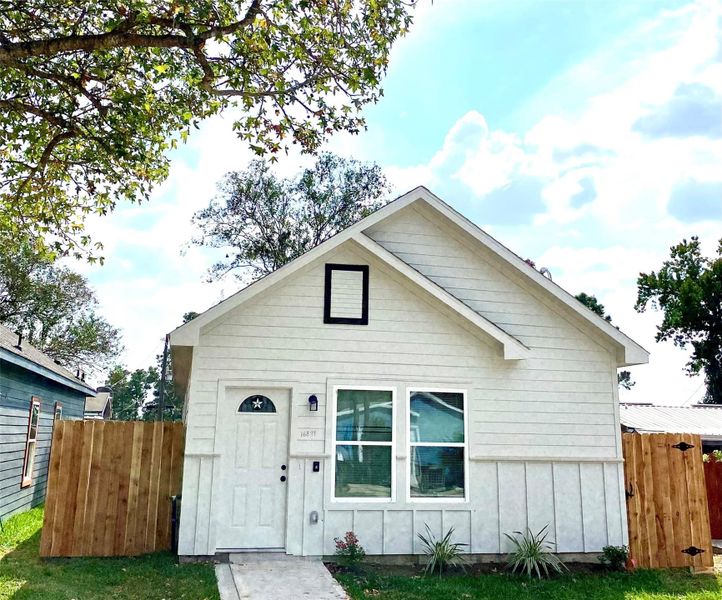 Exterior details and patio area of a home in , Montgomery (Image 4). Exterior details and patio area of a home in , Montgomery (Image 4).