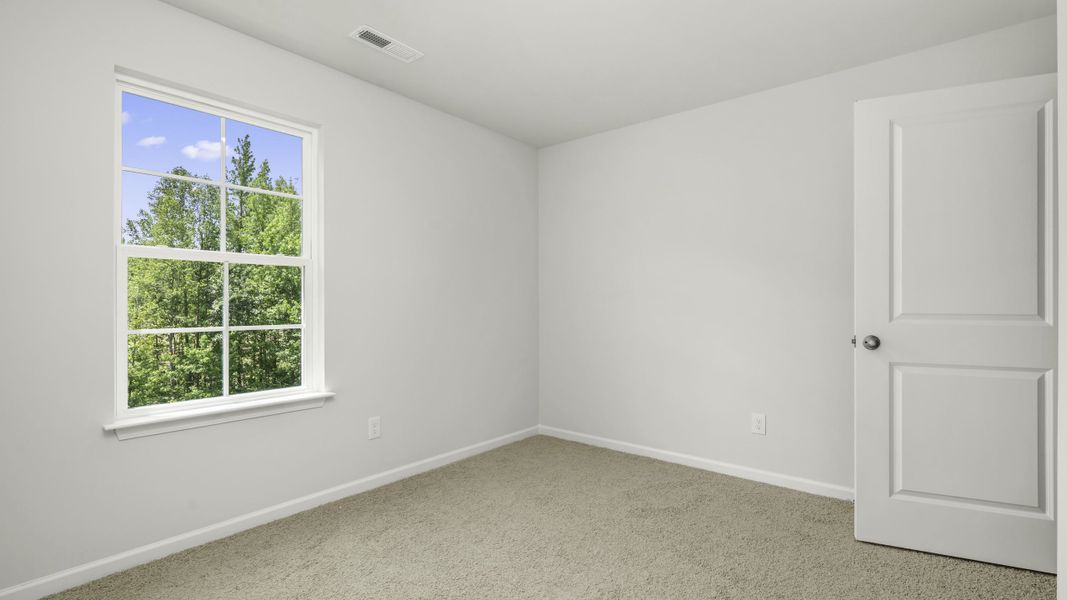 Spacious, unfurnished interior of a new home in Baymeade, Lexington (Image 19).