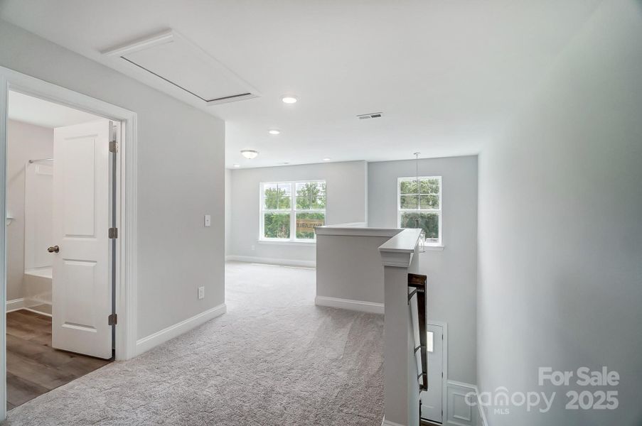 Spacious, unfurnished interior of a new home in The Meadows at Laurelbrook, Sherrills Ford (Image 16).