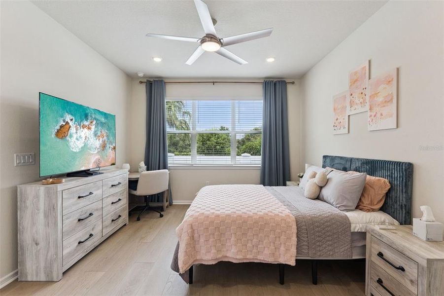 Furnished interior view inside a new home in Del Webb Oasis, Winter Garden (Image 19).