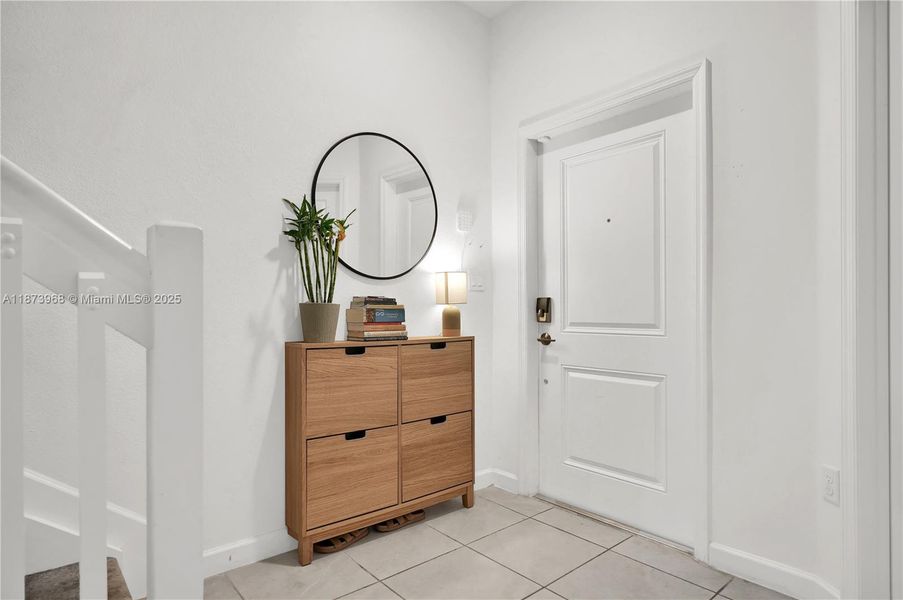 Furnished interior view inside a new home in , Homestead (Image 13).