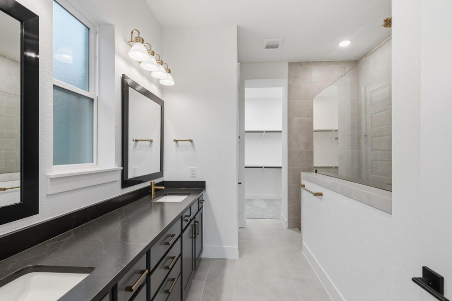 Furnished interior view inside a new home in , Katy (Image 9).