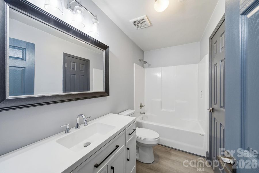 Furnished interior view inside a new home in , Orangeburg (Image 6).